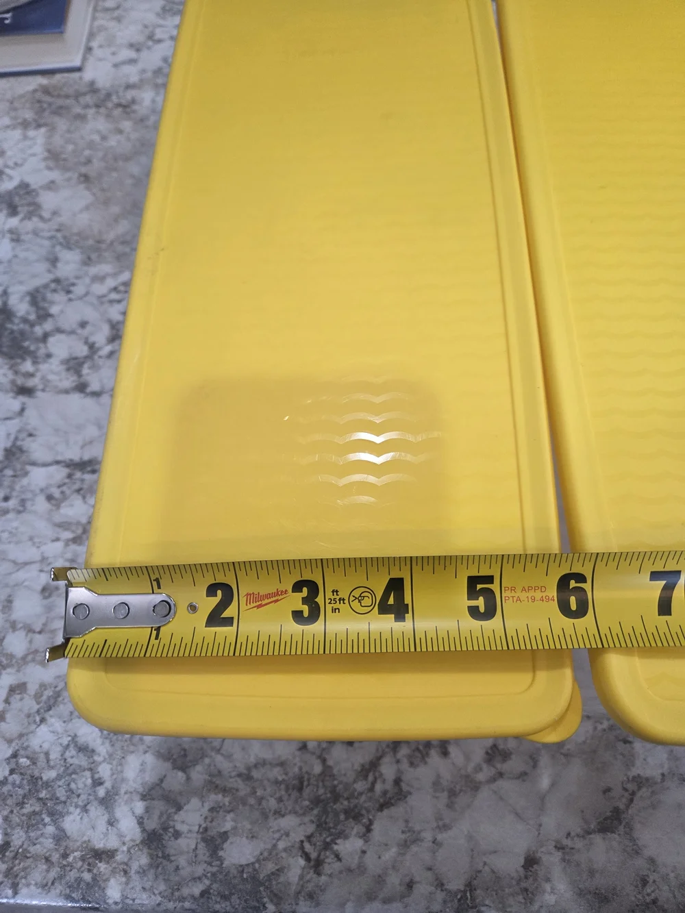 S/3 Tupperware Large FridgeSmart Yellow Fruit Veggie Refrigerator Container